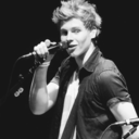 5sos-pants-down avatar