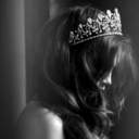 acourtofglass avatar