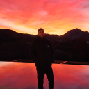 anxhelotosuni avatar