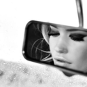 arantxaonsuitandtie-blog avatar