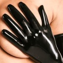 blacklatex-and-highheeledboots avatar