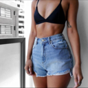 collarbonesandhipbones avatar