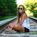 dailydoseofdonna avatar