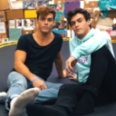 dolantwinsfeet avatar