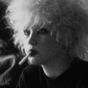 grrlsmakegraves avatar