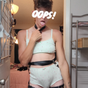 honeysuckle-dyke avatar