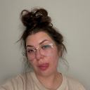 irrelevant-makeup-sex avatar