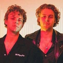 lashton-in-red avatar