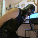 latexslaveboy avatar