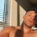 prettyboy-glowinggold avatar