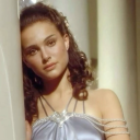 queenie-official avatar