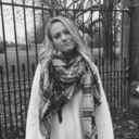 rosegardenfilledwiththornsss avatar