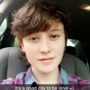 shootforthemoon-getastar avatar