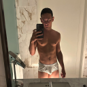 sluttylouboutin avatar