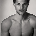 taylorlautnerness-blog avatar