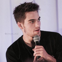 urnotsprayberry avatar